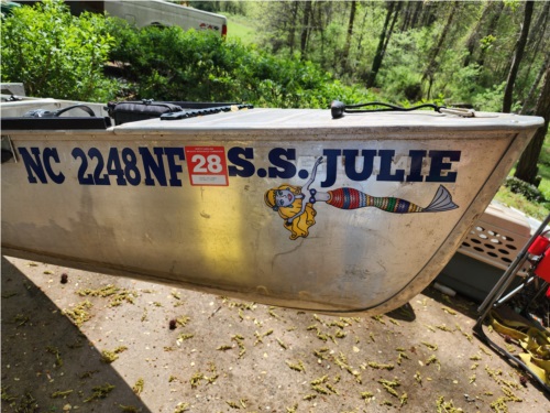 1985 Grummen Eagle 17 canoe Canoe Lettering from Alan C, NC