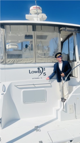 Silverton 352 MY Biat Lettering from Tim R, IL