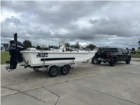 2015 Carolina Skiff 2180 DLX Boat Lettering from Nicholas B, LA