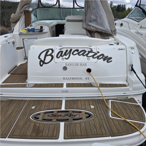 2003 SeaRay 320 Sundancer  from Derek L, NY