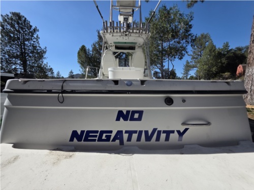 Bayliner Trophy Boat Lettering from John W, CA